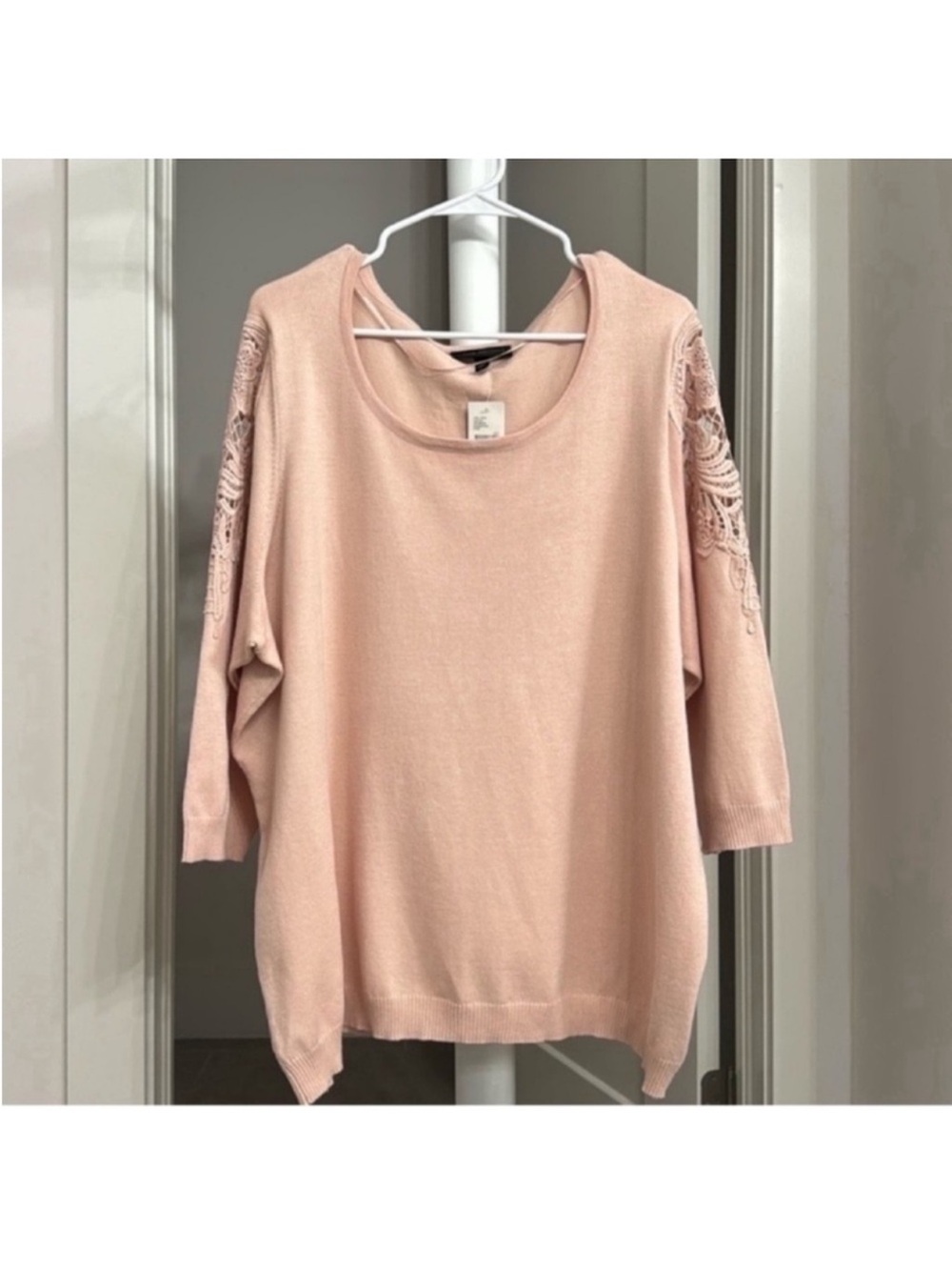 NWT Lane Bryant knit Crochet sweater/Top/Shirt Sz 26/28 pink Crewneck